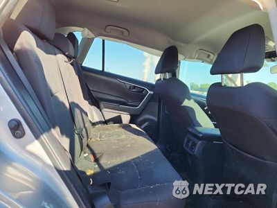 Zdjęcie 10 z 12 samochodu: 2022 TOYOTA RAV4 LE VIN:2T3H1RFV9NW189953 - miniatura