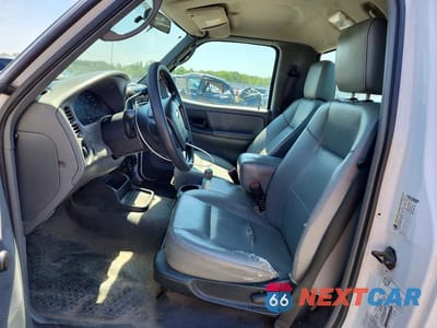 Zdjęcie 7 z 12 samochodu: 2011 FORD RANGER VIN:1FTKR1AD9BPA25690 - miniatura