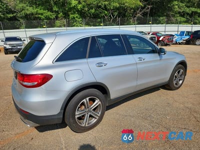 Trzecie zdjęcie samochodu z tyłu: 2017 MERCEDES-BENZ GLC 300 VIN:WDC0G4JB0HV008563 - miniatura