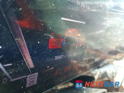 Zdjęcie 9 z 12 samochodu: 2024 BMW M240I VIN:3MW43CM09R8E05763 - miniatura