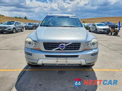 Piąte zdjęcie samochodu w środku: 2014 VOLVO XC90 3.2 VIN:YV4952CZ1E1688698 - miniatura