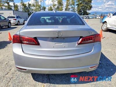 Zdjęcie 6 z 12 samochodu: 2017 ACURA TLX VIN:19UUB1F30HA001787 - miniatura