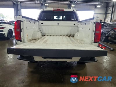 Zdjęcie 6 z 12 samochodu: 2016 CHEVROLET COLORADO LT VIN:1GCGTCE33G1318404 - miniatura