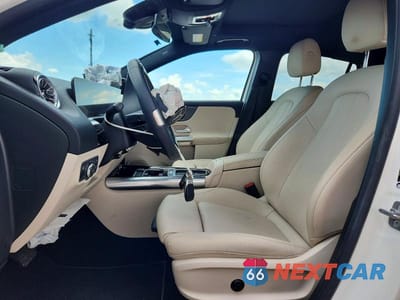 Zdjęcie 7 z 13 samochodu: 2025 MERCEDES-BENZ GLA 250 VIN:W1N4N4GB6SJ636378 - miniatura