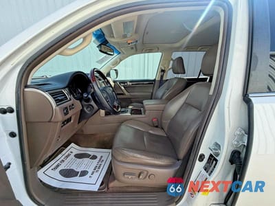 Piąte zdjęcie samochodu w środku: 2017 LEXUS GX 460 VIN:JTJBM7FX6H5163354 - miniatura