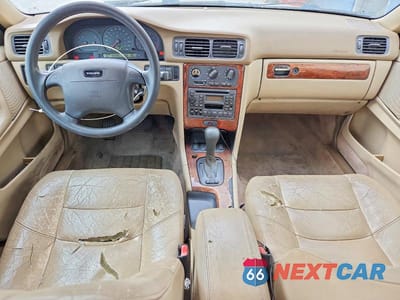 Zdjęcie 8 z 12 samochodu: 1998 VOLVO V70 VIN:YV1LW5671W2498794 - miniatura