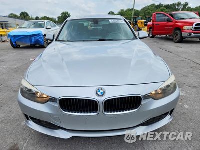 Piąte zdjęcie samochodu w środku: 2015 BMW 320 I XDRIVE VIN:WBA3C3C5XFK202996 - miniatura
