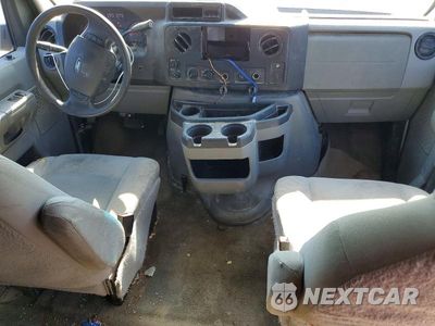 Zdjęcie 8 z 13 samochodu: 2014 FORD ECONOLINE E350 SUPER DUTY WAGON VIN:1FBNE3BL4EDA98003 - miniatura