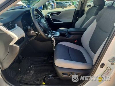 Zdjęcie 7 z 13 samochodu: 2023 TOYOTA RAV4 HYBRID XLE VIN:4T3RWRFVXPU109407 - miniatura