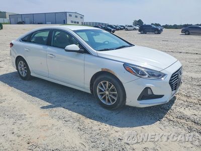 Czwarte zdjęcie samochodu z boku: 2018 HYUNDAI SONATA SE VIN:5NPE24AF8JH644523 - miniatura
