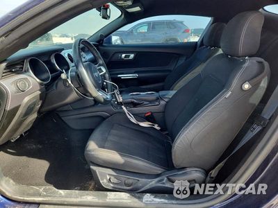 Zdjęcie 7 z 12 samochodu: 2020 FORD MUSTANG VIN:1FA6P8TH8L5158573 - miniatura