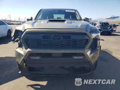 Piąte zdjęcie samochodu w środku: 2025 TOYOTA TACOMA TRD SPORT VIN:3TMLB5JN0SM182121 - miniatura