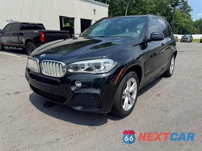 2015 BMW X5 XDRIVE50I 5UXKR6C59F0J74553 - główne zdjęcie licytacji z USA - miniatura
