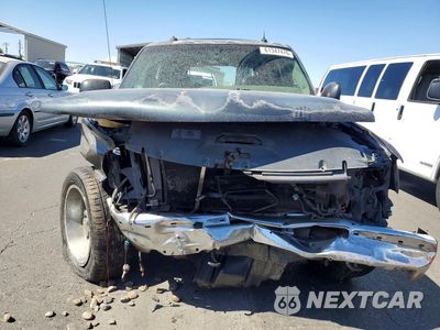 Piąte zdjęcie samochodu w środku: 2003 CHEVROLET TAHOE K1500 VIN:1GNEK13T13J322633 - miniatura
