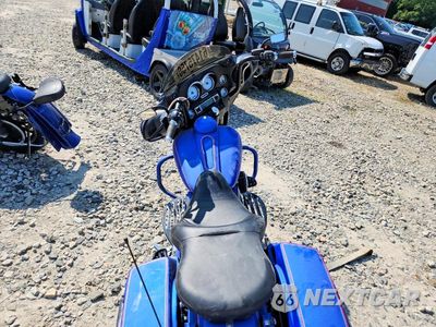 Zdjęcie 6 z 9 samochodu: 2011 HARLEY-DAVIDSON FLHX VIN:1HD1KBM18BB647975 - miniatura