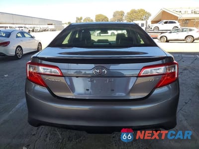 Zdjęcie 6 z 12 samochodu: 2014 TOYOTA CAMRY SE VIN:4T1BF1FK9EU357176 - miniatura