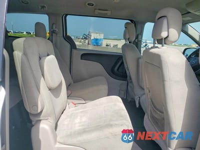 Zdjęcie 11 z 13 samochodu: 2012 DODGE GRAND CARAVAN SXT VIN:2C4RDGCG0CR275410 - miniatura