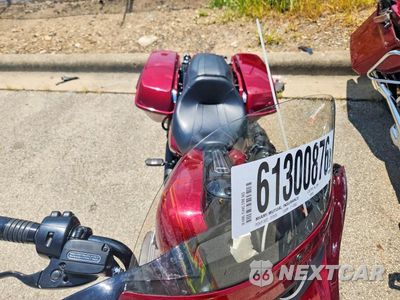 Piąte zdjęcie samochodu w środku: 2018 HARLEY-DAVIDSON FLHXS STREET GLIDE SPECIAL VIN:1HD1KRC11JB600151 - miniatura