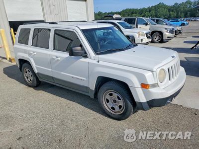 Czwarte zdjęcie samochodu z boku: 2013 JEEP PATRIOT SPORT VIN:1C4NJPBA0DD218813 - miniatura