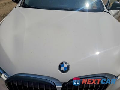 Zdjęcie 12 z 13 samochodu: 2018 BMW X1 XDRIVE28I VIN:WBXHT3C36J5L30928 - miniatura