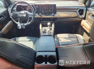 Zdjęcie 8 z 12 samochodu: 2023 GMC CANYON DENALI VIN:1GTP6FEK3P1156547 - miniatura