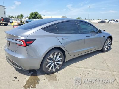Trzecie zdjęcie samochodu z tyłu: 2026 TESLA MODEL 3 VIN:5YJ3E1EA1TF198972 - miniatura