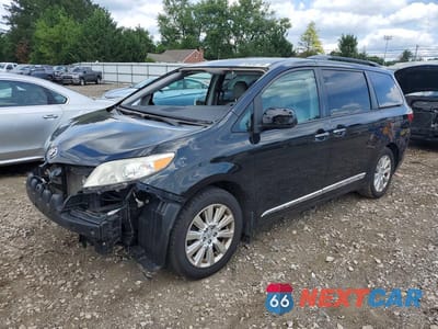 2016 TOYOTA SIENNA XLE 7-PASSENGER 5TDDK3DC0GS139568 - główne zdjęcie licytacji z USA - miniatura