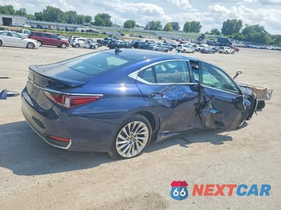 Trzecie zdjęcie samochodu z tyłu: 2021 LEXUS ES 300H ULTRA LUXURY VIN:58AFA1C13MU005486 - miniatura