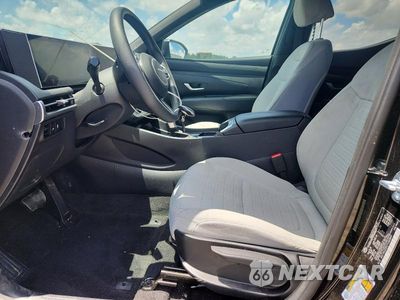Zdjęcie 7 z 13 samochodu: 2026 HYUNDAI SANTA CRUZ SE VIN:5NTJADDE5TH160849 - miniatura