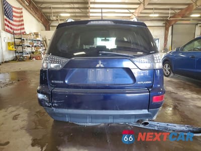Zdjęcie 6 z 12 samochodu: 2010 MITSUBISHI OUTLANDER SE VIN:JA4JT3AW7AZ015196 - miniatura