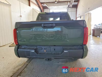 Zdjęcie 6 z 13 samochodu: 2022 TOYOTA TUNDRA SR5 VIN:5TFLA5DB9NX002587 - miniatura
