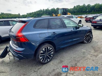 Trzecie zdjęcie samochodu z tyłu: 2026 VOLVO XC60 ULTRA VIN:YV4M12RM7T1463667 - miniatura