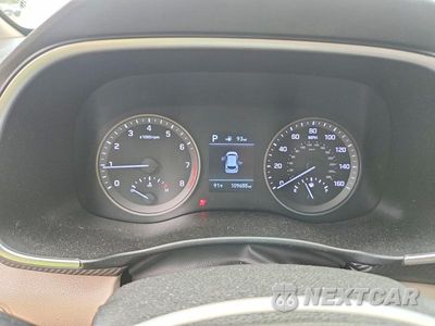 Zdjęcie 9 z 13 samochodu: 2019 HYUNDAI TUCSON SE VIN:KM8J2CA43KU986388 - miniatura