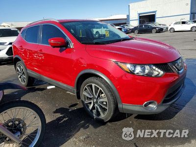 Czwarte zdjęcie samochodu z boku: 2018 NISSAN ROGUE SPORT SL VIN:JN1BJ1CP9JW181279 - miniatura