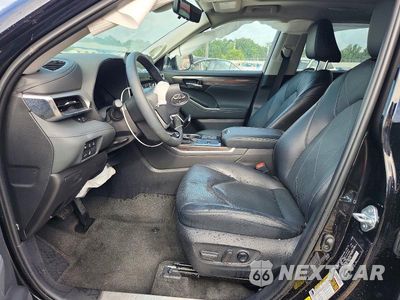 Zdjęcie 7 z 12 samochodu: 2026 TOYOTA HIGHLANDER HYBRID PLATINUM VIN:5TDEBRCH0TS708840 - miniatura