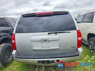 Zdjęcie 6 z 13 samochodu: 2011 CHEVROLET SUBURBAN K1500 LS VIN:1GNSKHE39BR279085 - miniatura