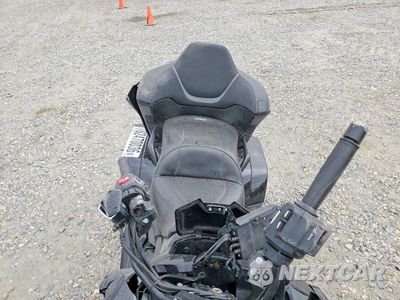 Piąte zdjęcie samochodu w środku: 2023 HONDA GL1800 D VIN:JH2SC7950PK500527 - miniatura
