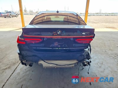 Zdjęcie 6 z 12 samochodu: 2020 BMW 740 I VIN:WBA7T2C0XLGL17161 - miniatura