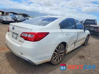Trzecie zdjęcie samochodu z tyłu: 2018 SUBARU LEGACY 2.5I PREMIUM VIN:4S3BNAF6XJ3023457 - miniatura