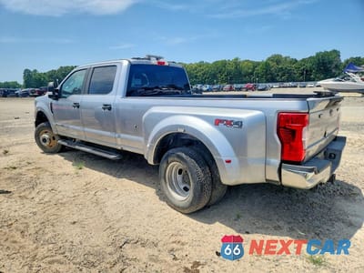 Drugie zdjęcie samochodu z przodu: 2020 FORD F350 SUPER DUTY VIN:1FT8W3DT8LEE92775 - miniatura