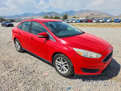 Czwarte zdjęcie samochodu z boku: 2017 FORD FOCUS SE VIN:1FADP3F25HL278965 - miniatura