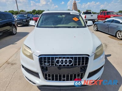 Piąte zdjęcie samochodu w środku: 2013 AUDI Q7 PRESTIGE VIN:WA1DGAFE5DD011770 - miniatura