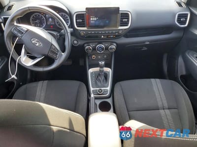 Zdjęcie 8 z 13 samochodu: 2021 HYUNDAI VENUE SEL VIN:KMHRC8A35MU093954 - miniatura