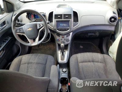 Zdjęcie 8 z 13 samochodu: 2016 CHEVROLET SONIC LT VIN:1G1JC6SH7G4154332 - miniatura