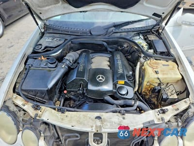 Zdjęcie 11 z 12 samochodu: 2002 MERCEDES-BENZ CLK 320 VIN:WDBLJ65G32F199028 - miniatura