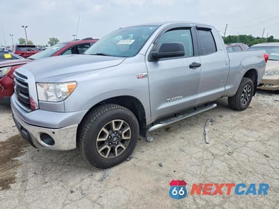 2013 TOYOTA TUNDRA DOUBLE CAB SR5 5TFUW5F10DX298494 - główne zdjęcie licytacji z USA - miniatura