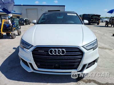 Piąte zdjęcie samochodu w środku: 2017 AUDI A3 PREMIUM PLUS VIN:WAUY8LFF1H1078606 - miniatura