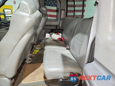 Zdjęcie 10 z 12 samochodu: 2004 FORD F250 SUPER DUTY VIN:1FTNX21P74EC68884 - miniatura