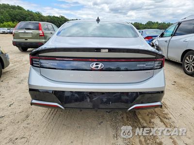 Zdjęcie 6 z 12 samochodu: 2024 HYUNDAI SONATA HYBRID SEL VIN:KMHL34JJXRA102024 - miniatura