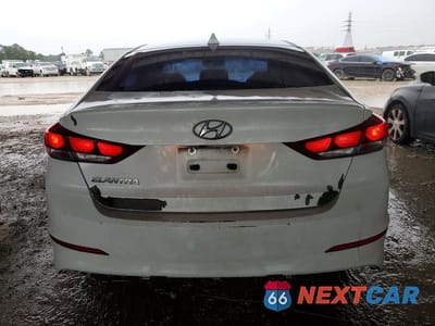 Zdjęcie 6 z 12 samochodu: 2018 HYUNDAI ELANTRA VALUE EDITION VIN:5NPD84LF2JH221797 - miniatura